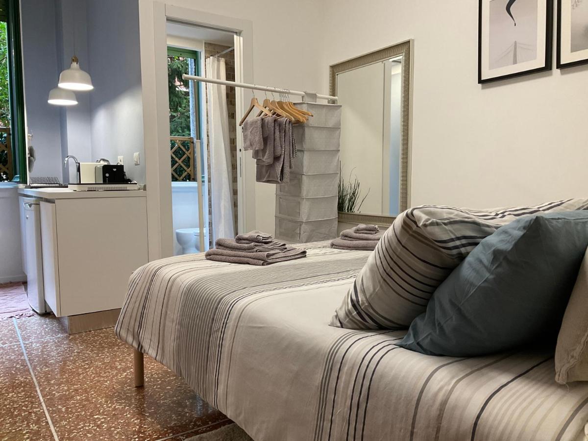 Studio 25 Apartment - Near Metro M3 Milan Bagian luar foto