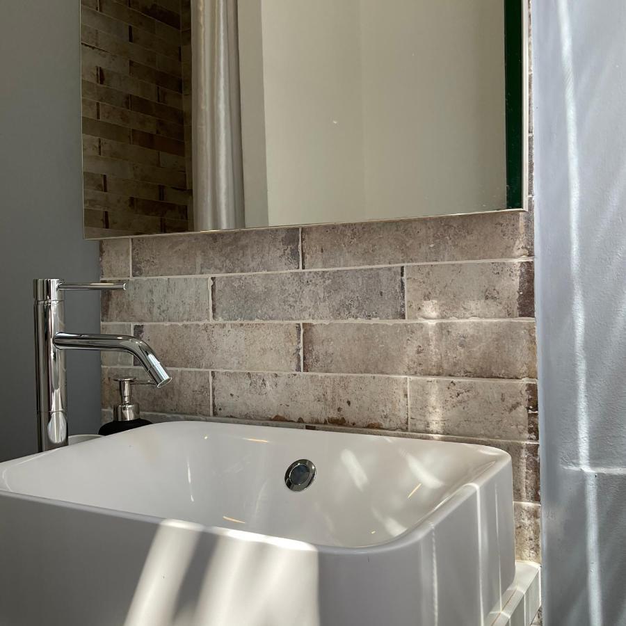 Studio 25 Apartment - Near Metro M3 Milan Bagian luar foto