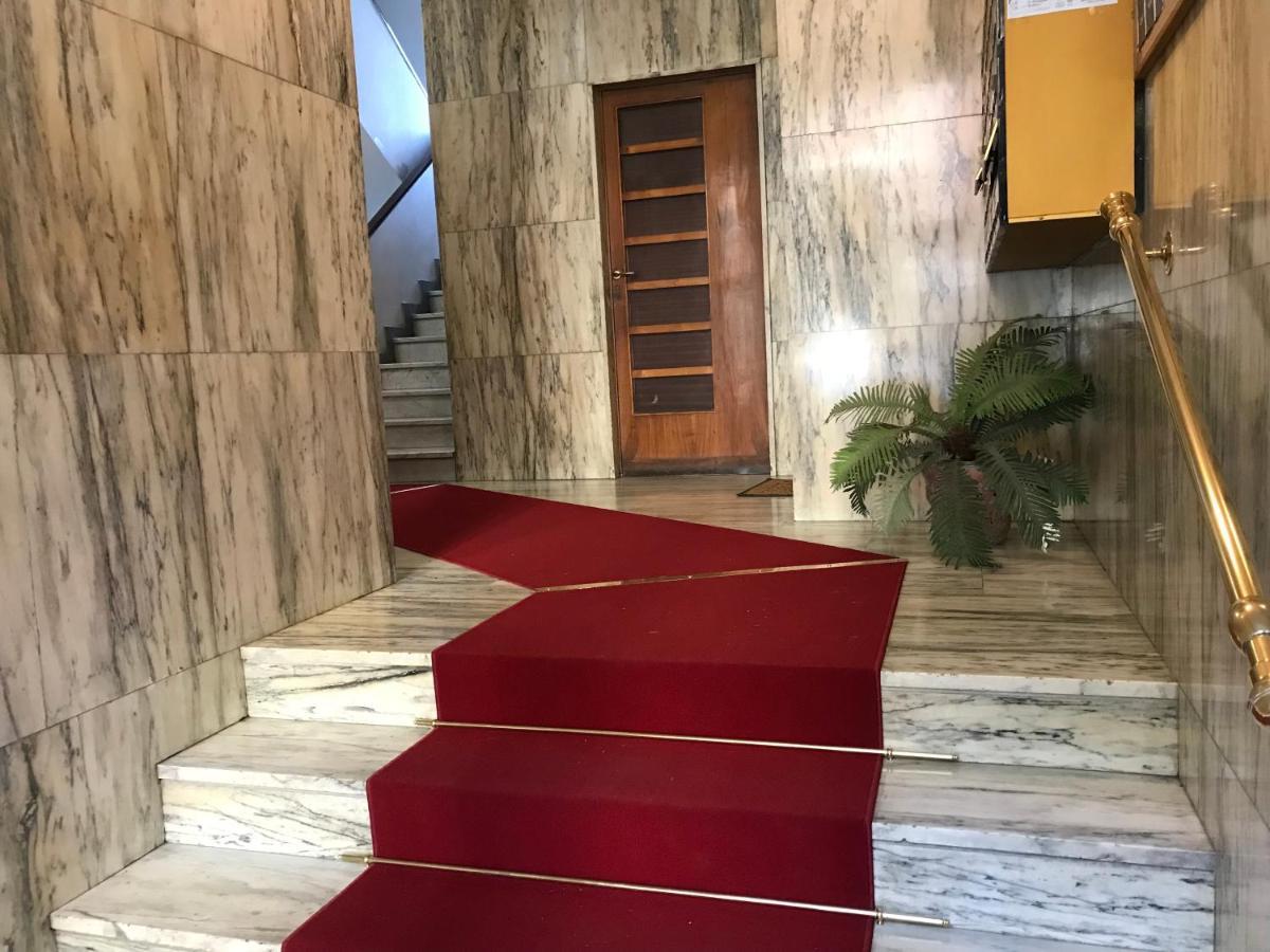 Studio 25 Apartment - Near Metro M3 Milan Bagian luar foto